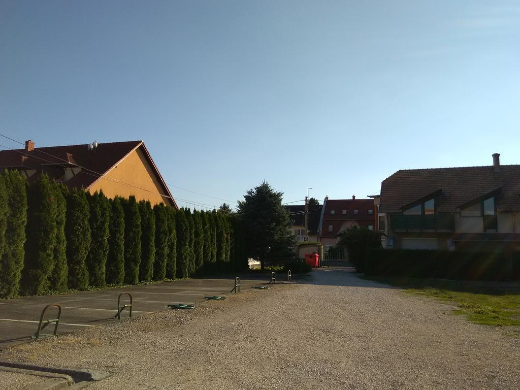 Apartament Erik Apartman Harkány Zewnętrze zdjęcie